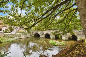 Photo 14- click for photo gallery